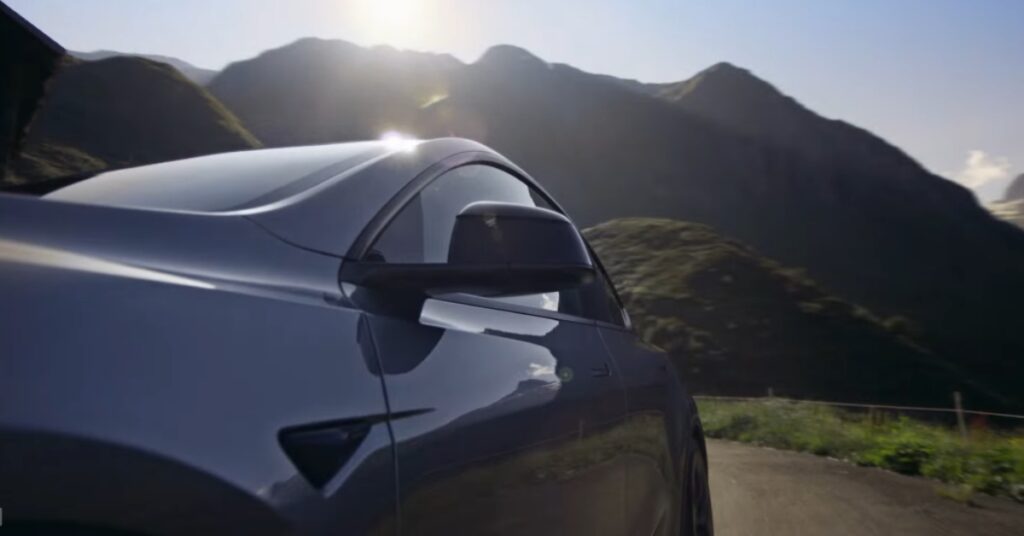 Tesla Model Y Design शानदार एक्सटीरियर और फ्यूचरिस्टिक स्टाइलिंग